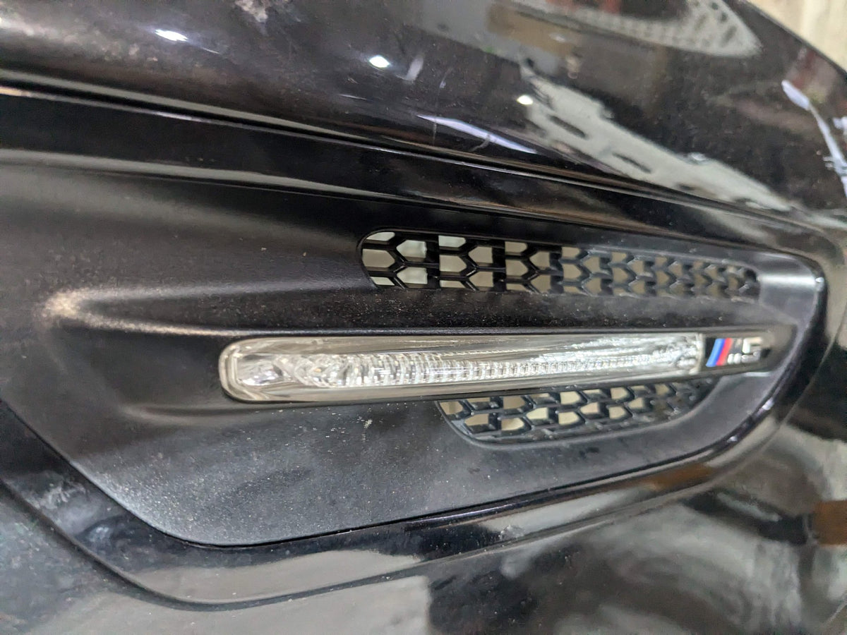 2014 BMW M5 F10 Front Right Passenger Fender Panel Black
