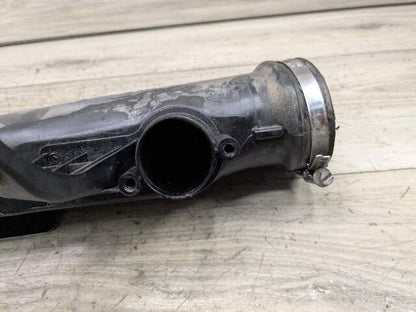 09-19 OEM BMW F12 F13 F15 F16 X5 X6 Front Right Intercooler Upper Charge Pipe