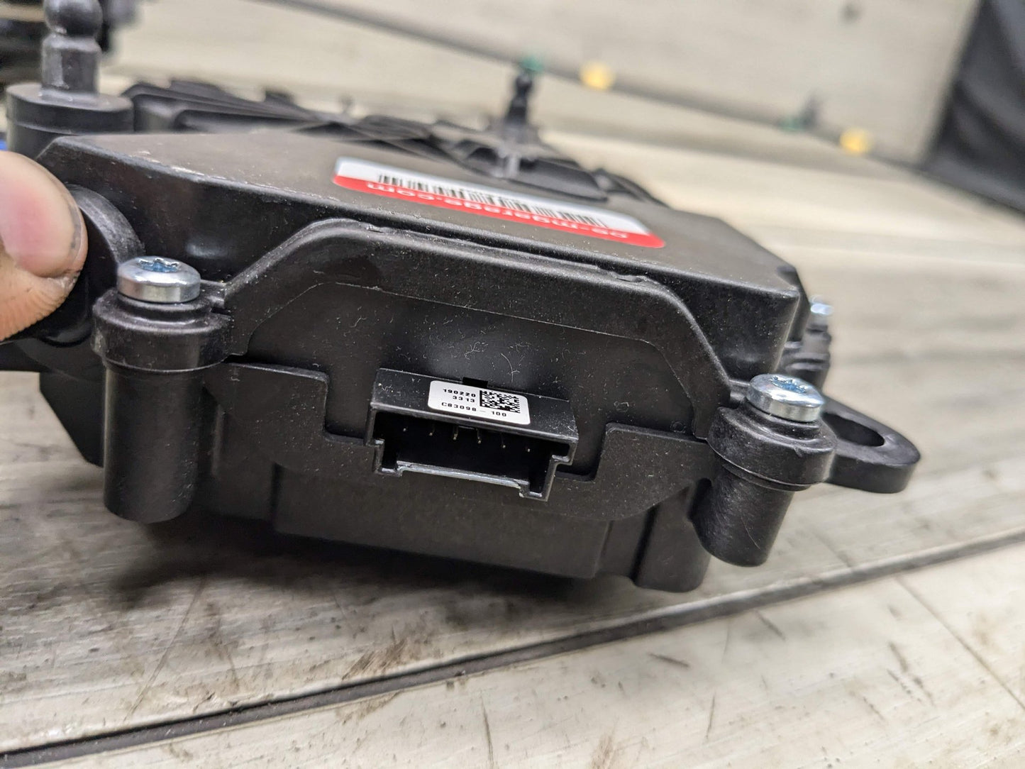2019 BMW 330i G20 Liftgate Trunk Lid Liftgate Lock Latch Actuator 7441014 19-21 OEM BMW G20 G80 330 M340 Trunk Lid Actuator Latch Lock System w Soft Close