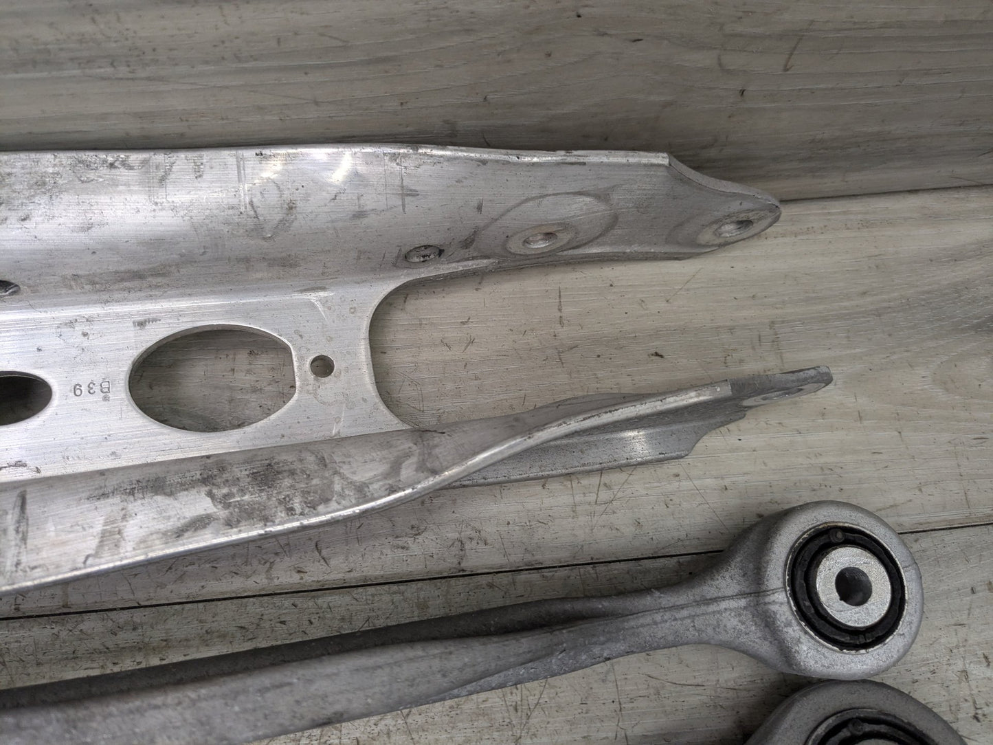 18-24 OEM AUDI Q5 SQ5 Rear Left Driver Upper Lower Control Arm SET