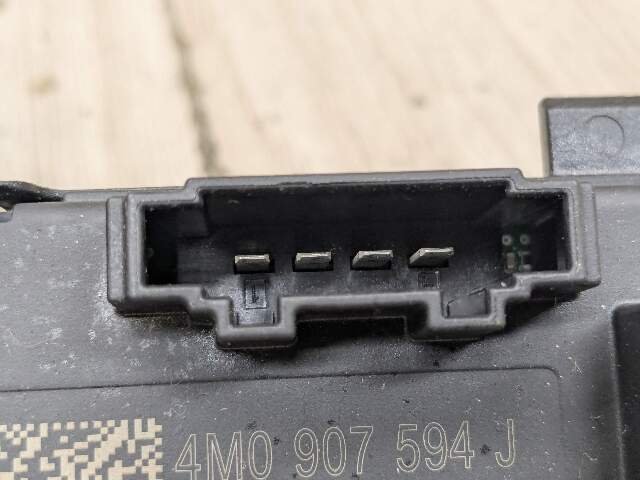 18-24 OEM Audi A4 A5 S4 S5 Rear Panoramic Sunroof Control Module Unit