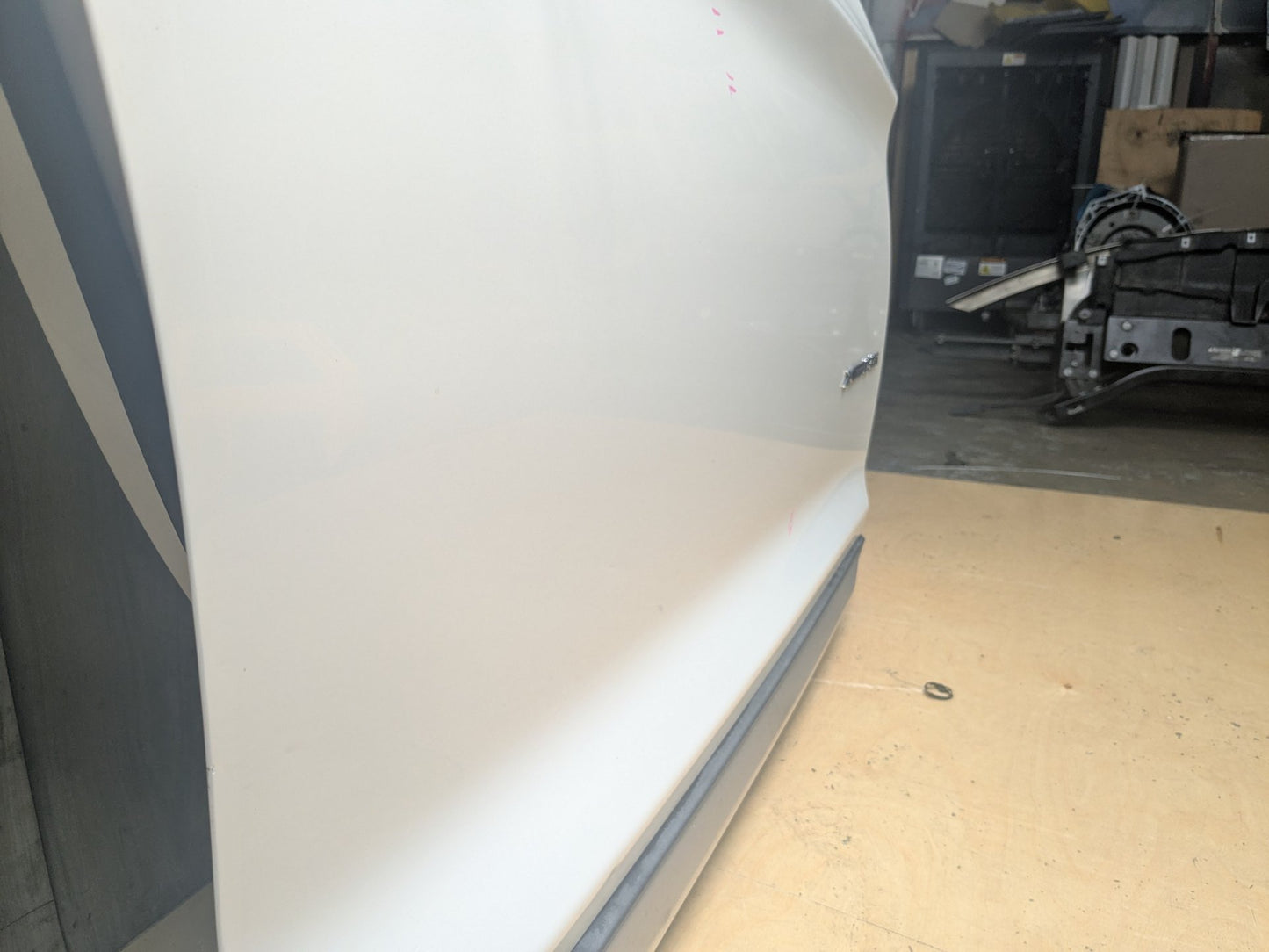 11-17 OEM BMW F25 X3 28 35 FRONT Right Passenger Door Shell Panel White 300 ALPINWEISS III (300)
