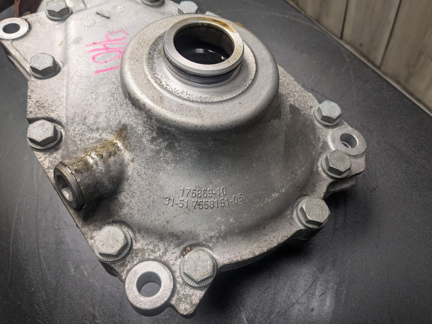 OEM BMW F22 F30 F32 F36 xDrive AWD Front Differential Axle Gearbox Carrier AT