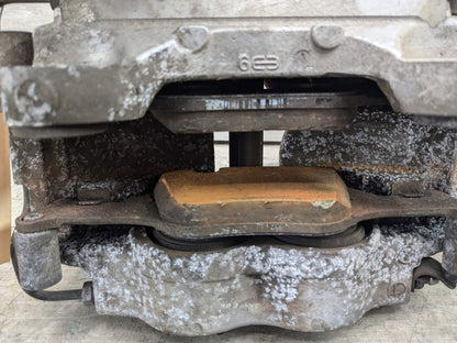 NOTE* OEM BMW G05 G06 40 G20 G22 G23 G26 430 G30 Front Left Driver Brake Caliper