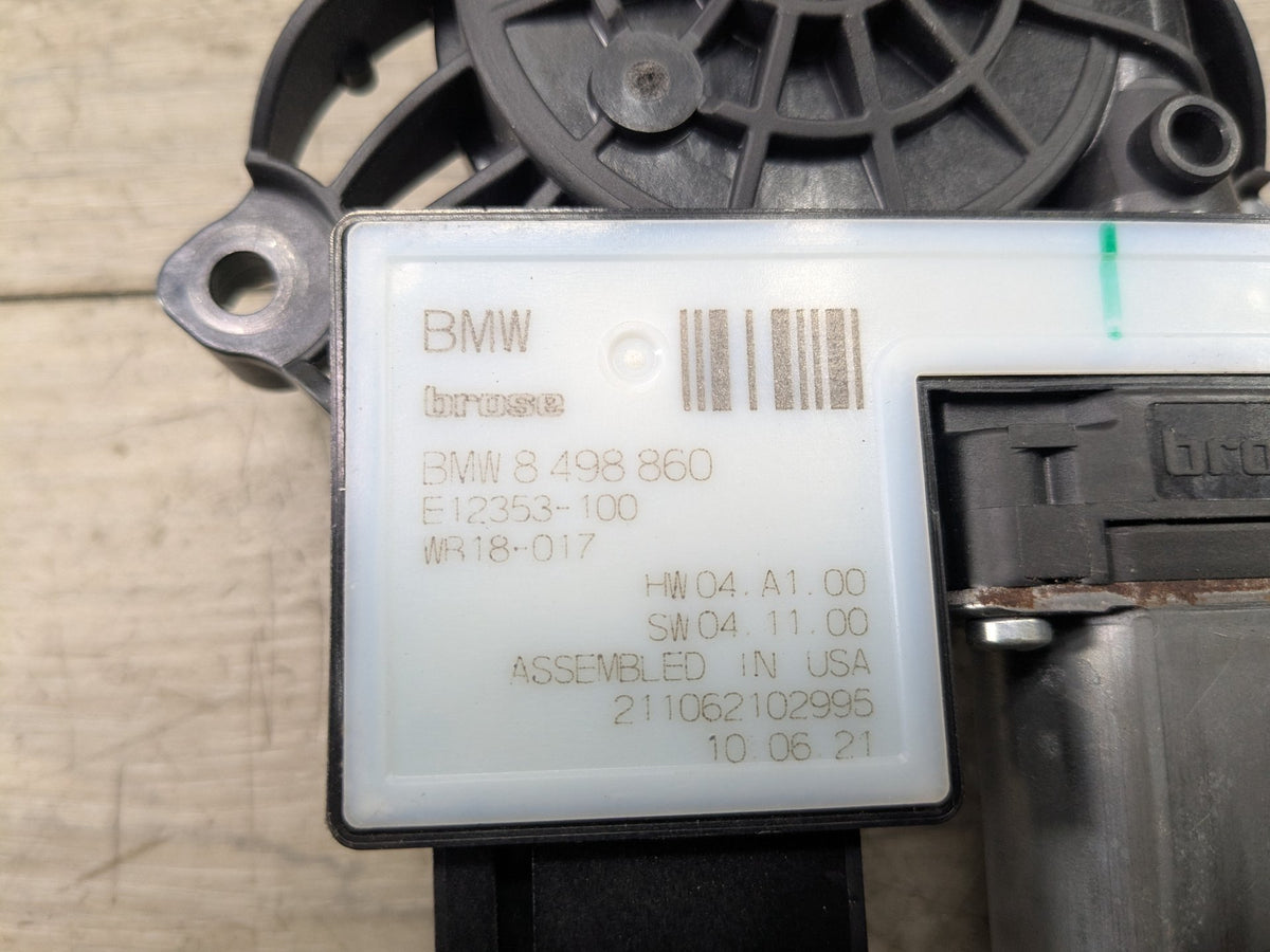 2021 BMW 330i G20 Front Right Passenger Door Window Glass Regulator Motor 8498860 OEM BMW G20 G80 330 M340 M3 FRONT Right Passenger Door Window Regulator Motor