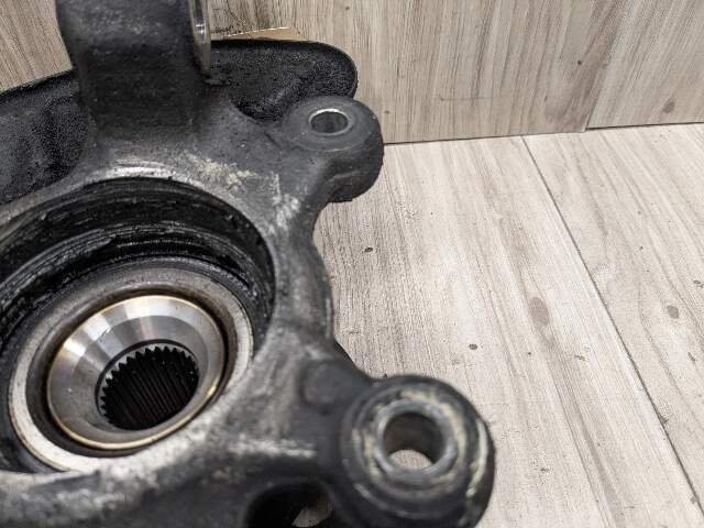 2014 Mercedes-Benz E550 W212 Rear Right Passenger Spindle Knuckle w/ Bearing 0