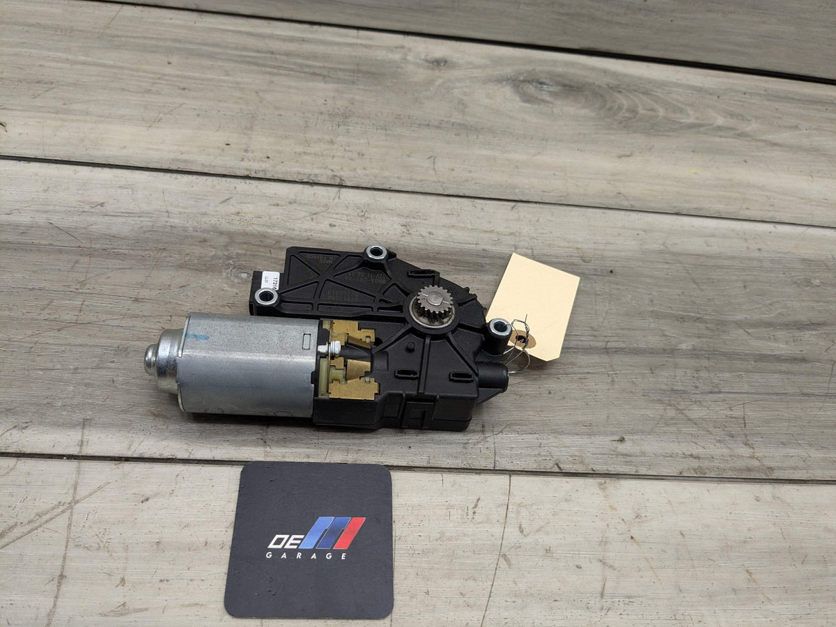 OEM BMW F06 F82 F80 F13 F32 F10 M2 M3 M4 M6 Upper Sunroof Moon Roof Motor Unit