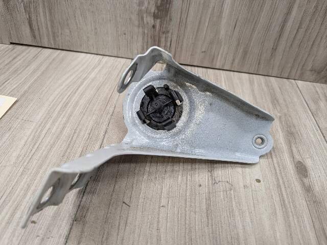 18-24 OEM BMW G01 G02 F97 X3 X4 Right Passenger Fender Wing Holder Bracket SET