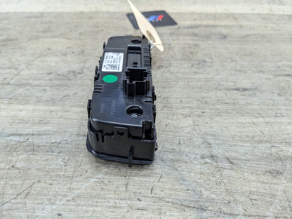 OEM BMW G20 G22 G23 G26 G80 G82 G83 Rear AC Air Climate Control Switch Module
