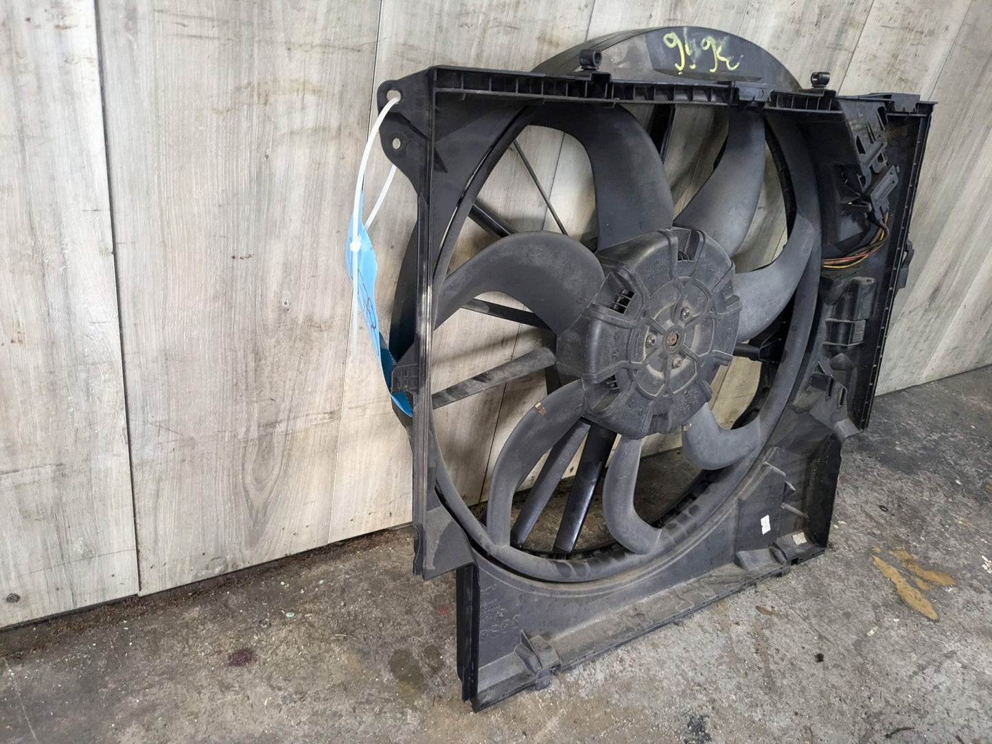 07-13 OEM BMW E82 E90 E92 335 Engine N54 N55 Radiator Cooling Auxiliary Fan 600W
