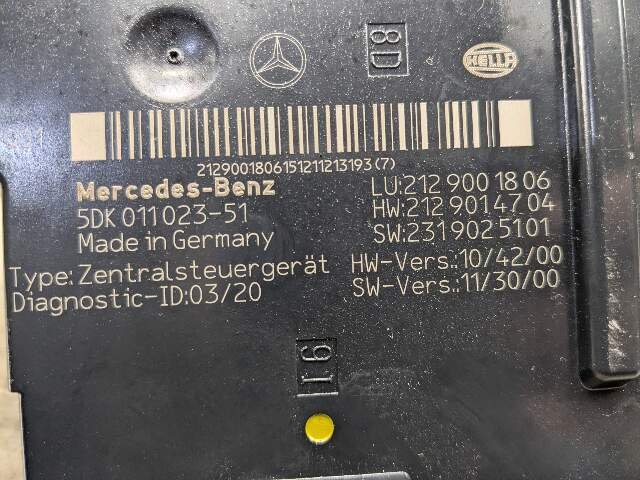 11-17 OEM Mercedes W207 E350 E550 W212 Convertible Rear Fuse Relay Box Sam Assembly