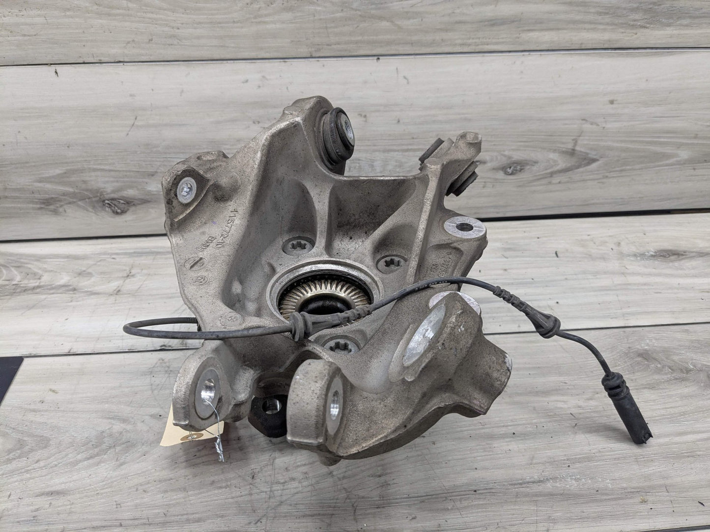 OEM BMW G20 330 M340 REAR Right Passenger Knuckle Wheel Hub Spindle Bearing