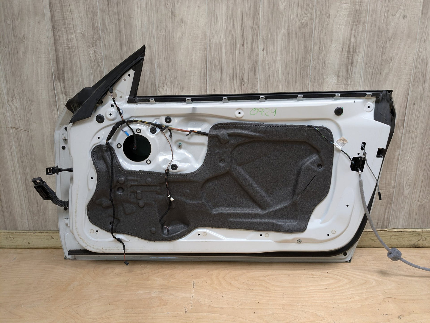 OEM BMW F22 F23 F87 228 M235 M240 Front Right Passenger Door Shell Panel White MINERALWEISS METALLIC (A96)