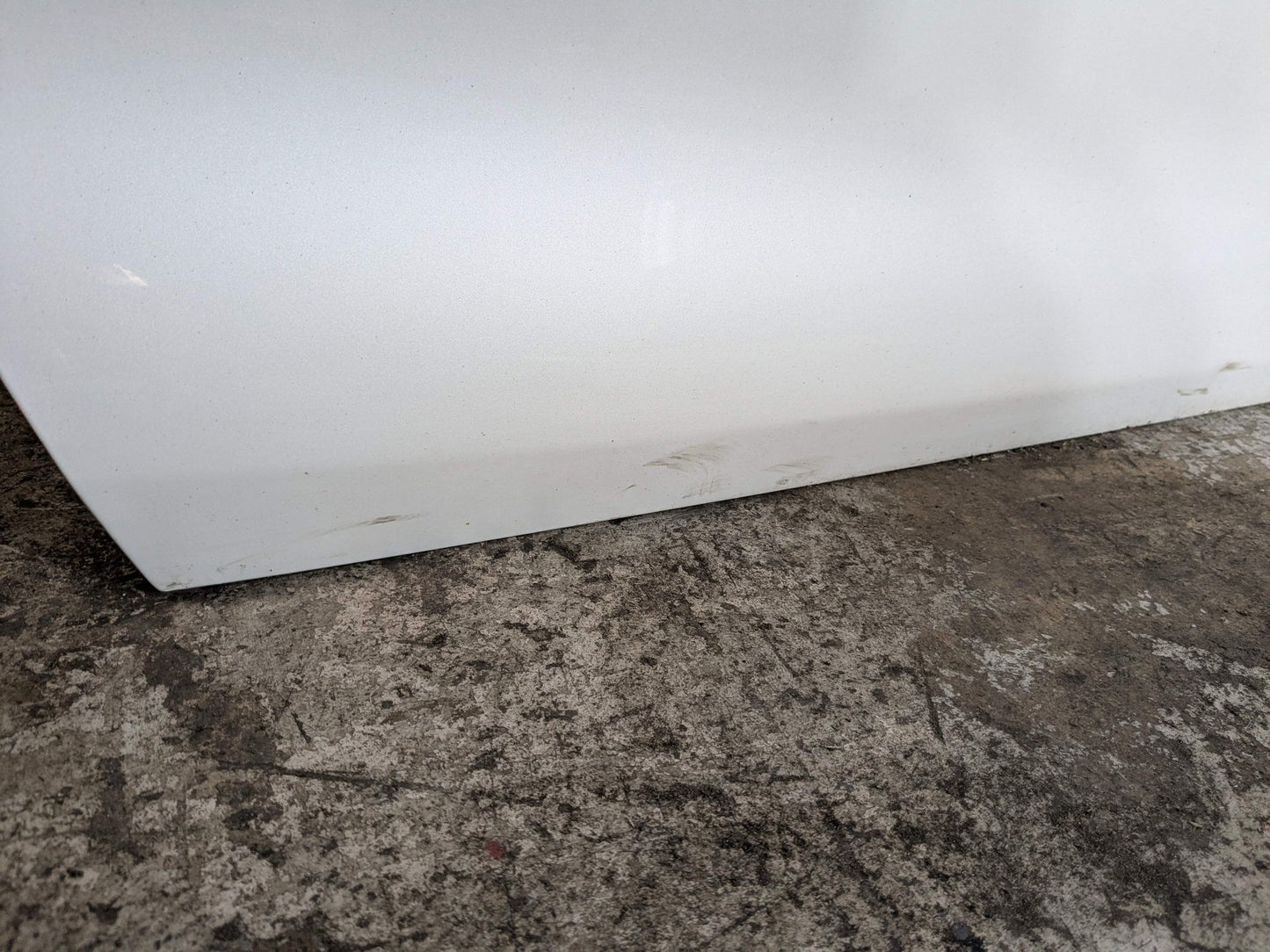 *14-20 OEM BMW F22 F23 F87 M2 Front Right Passenger Side Door Shell Panel White White Mineralweiß Metallic (A96)