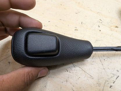 2006-2011 BMW 328i E90 Gear Selector Controller Shifter Knob Panel Assembly 7155643