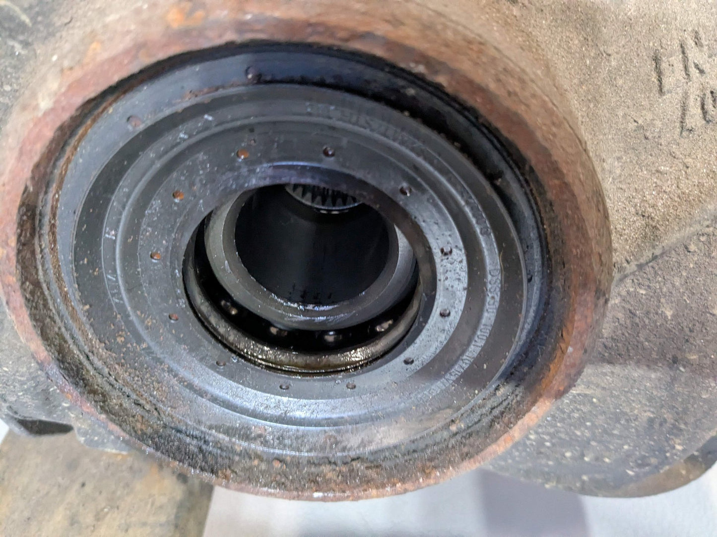 2010 BMW X5 Rear Axle Carrier Differential 266737k 7552523