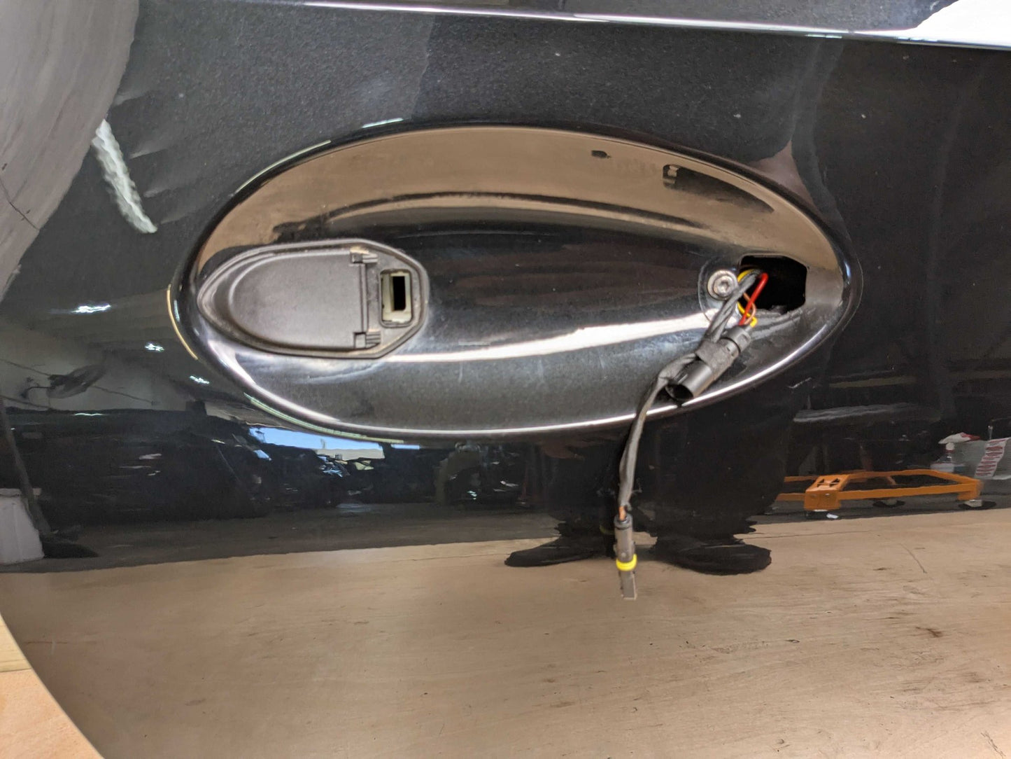 *18-26 OEM BMW G29 Z4 30 M40 Front Right Passenger Door Shell Panel Black 475 BLACK SAPPHIRE METALLIC (475)