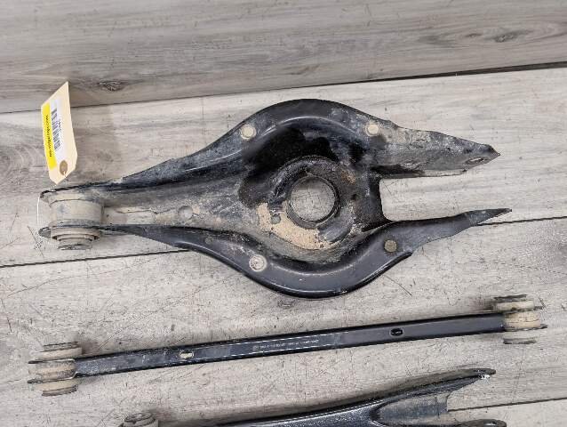 2011 - 2016 BMW 335i F30 Rear Right Passenger Control Arms SET 6792540 N55B30M0