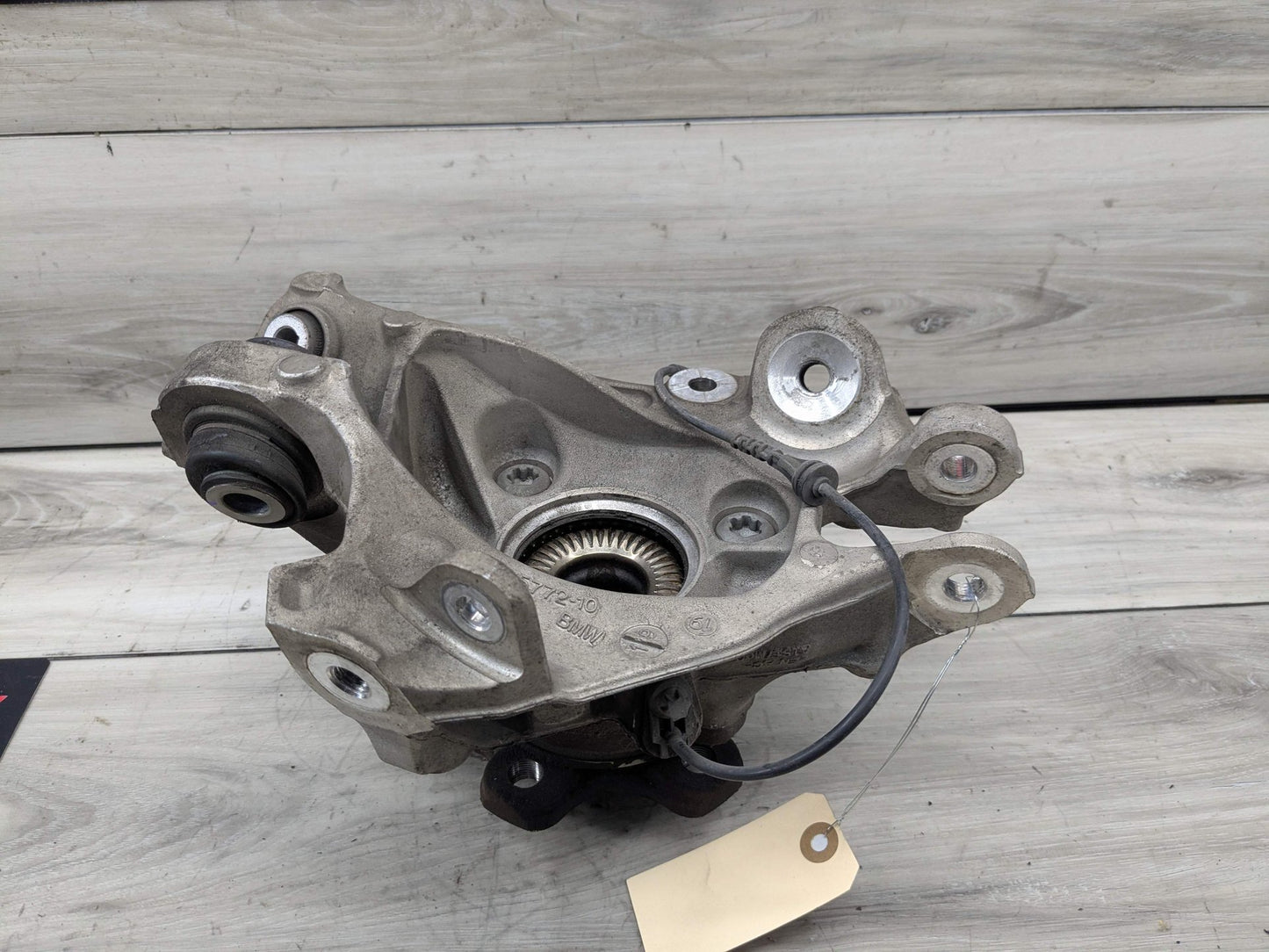 OEM BMW G20 330 M340 REAR Right Passenger Knuckle Wheel Hub Spindle Bearing