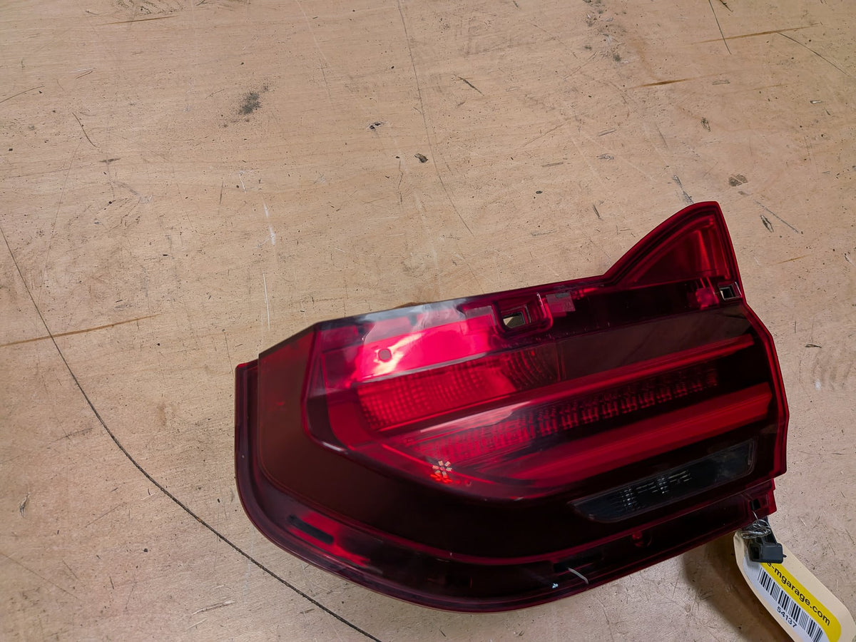 16-19 OEM BMW G11 G12 740 750 Rear Right Passenger Trunk Inner Stop Tail Light