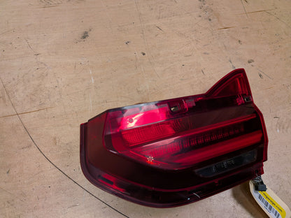 16-19 OEM BMW G11 G12 740 750 Rear Right Passenger Trunk Inner Stop Tail Light
