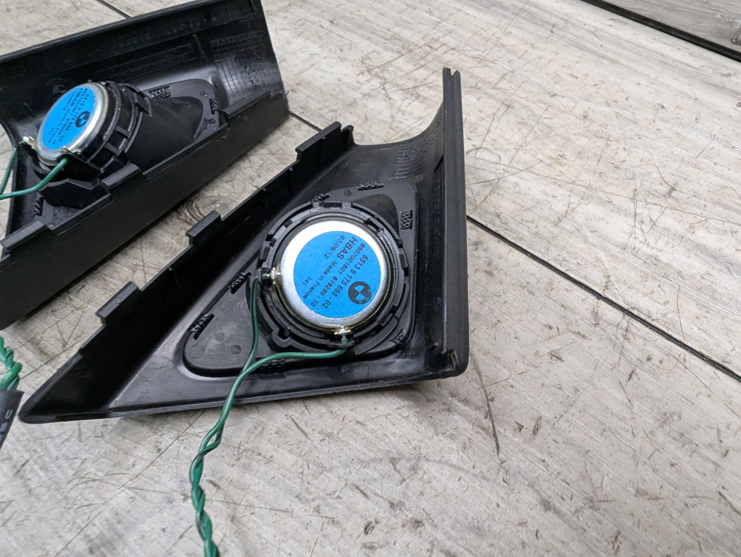 2011-2016 BMW 528i F10- Front Left Right Door Triangle Speakers PAIR PN: 9175695