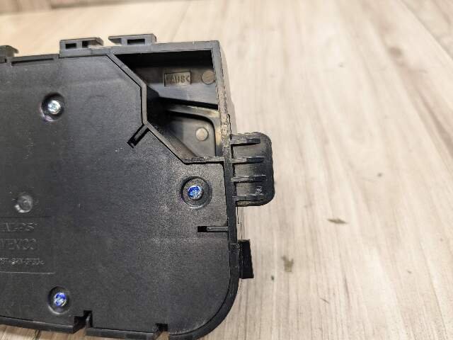 OEM BMW F90 G12 G30 M550 750 M5 Front Left Driver Seat Adjust Control Switch