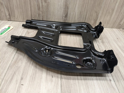 14-16 OEM Mercedes W212 E350 E550 Rear Package Loud Speaker Audio Tray Bracket