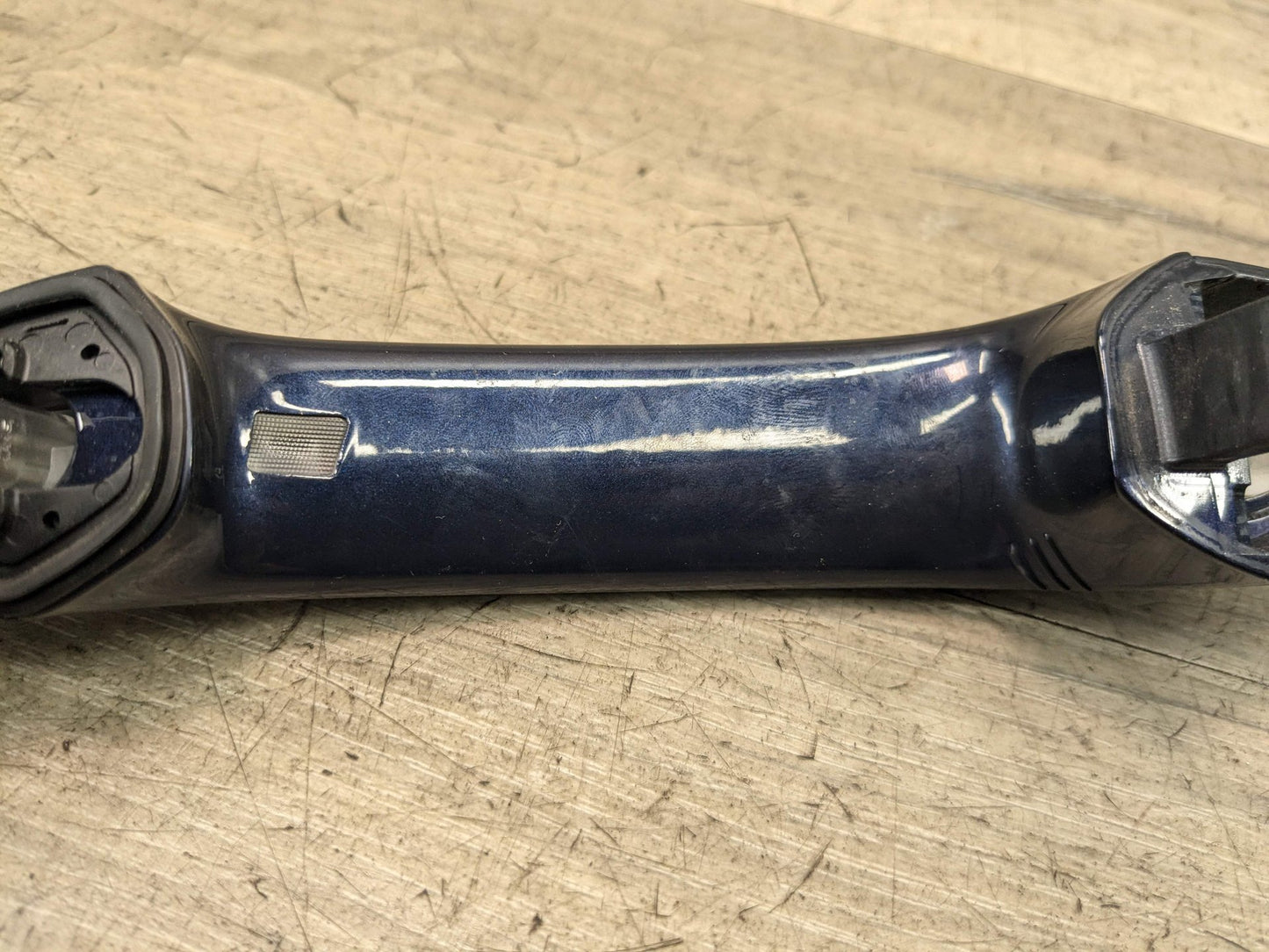 2018 BMW 540i G30 Front Left Driver Exterior Door Handle w/ Comfort Access 8492247