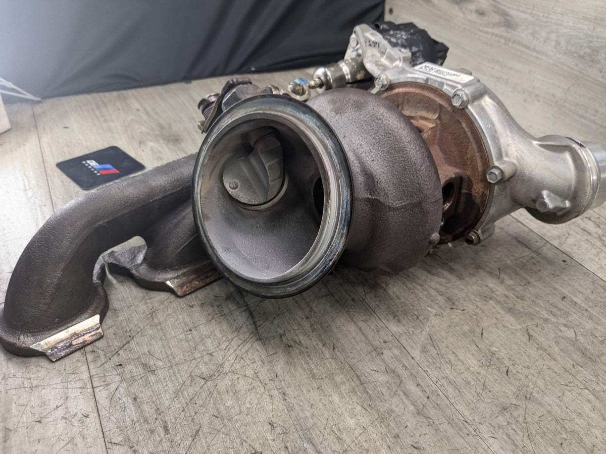 OEM BMW G01 G05 G20 G26 G42 G30 330 430 Engine B46 Turbo Charger w/ Manifold 88k