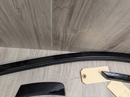 22-25 OEM BMW G42 G87 Right Passenger Side Door Belt Molding Trim SHADOW GLOSS