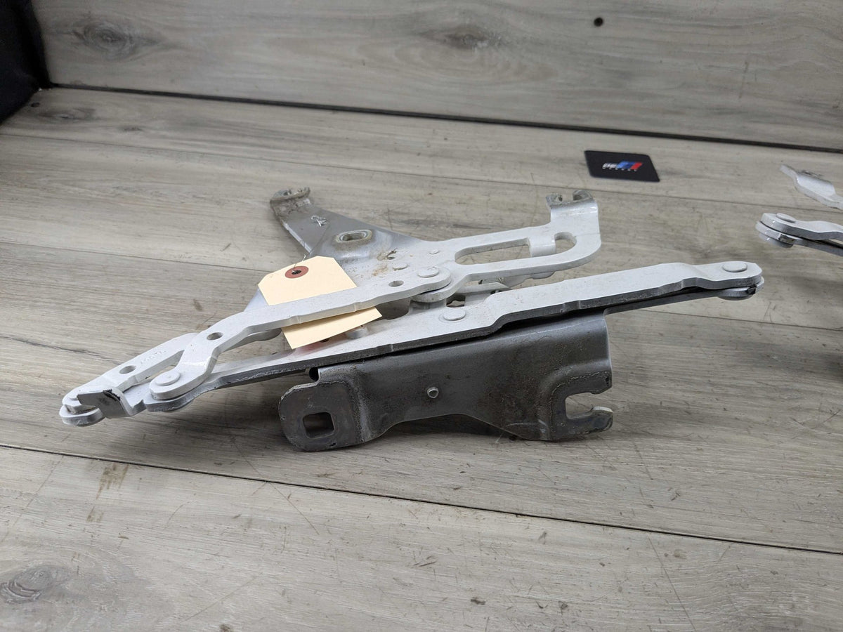 OEM BMW F15 F16 F85 F86 X5 X6 Left Right Hood Hinge Support Bracket SET Gray