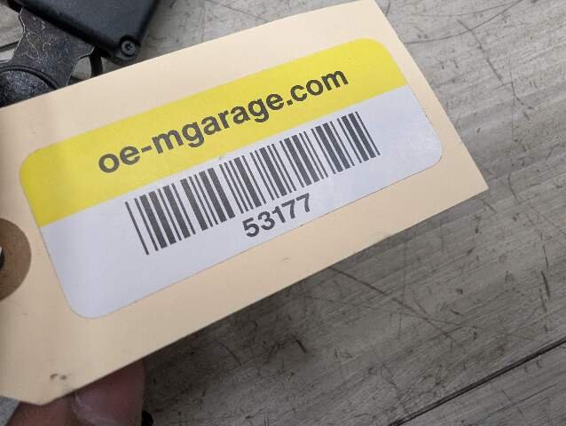 17-20 OEM BMW F90 M5 G30 530 540 M550 Rear Left Driver Seatbelt Seat Belt Buckle