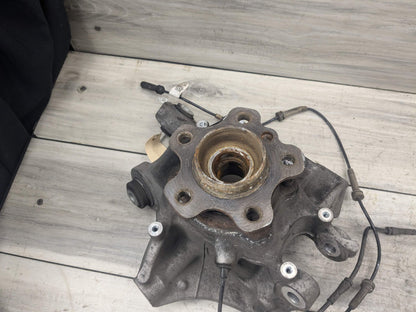 2018 BMW M550i G30 Rear Left Driver Spindle Knuckle w/ Bearing 6866335 17-23 OEM BMW G30 530 540 M5550 REAR Left Drive Side Hub Knuckle Bearing Carrier
