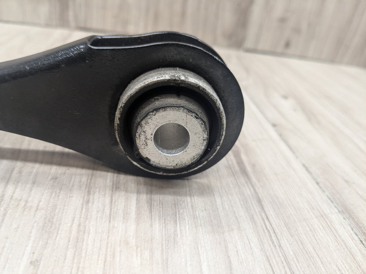 2019 BMW 330i G20 Rear Right Passenger Control Arm 6878632 OEM BMW G20 G22 G26 G42 330 M340 REAR Right Right Forward Upper Control Arm OEM