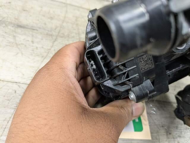 OEM BMW G01 G05 G07 G20 G22 G23 G26 G30 G42 Engine B58 Heat Management Module