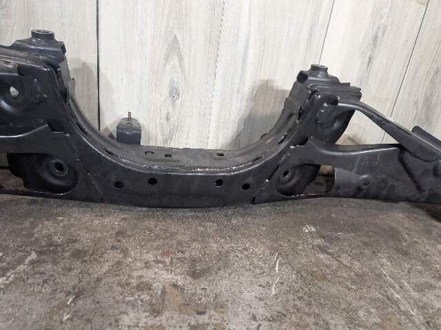 16-23 OEM BMW F39 F48 X1 X2 28i Rear Subframe Undercarriage Cradle Crossmember