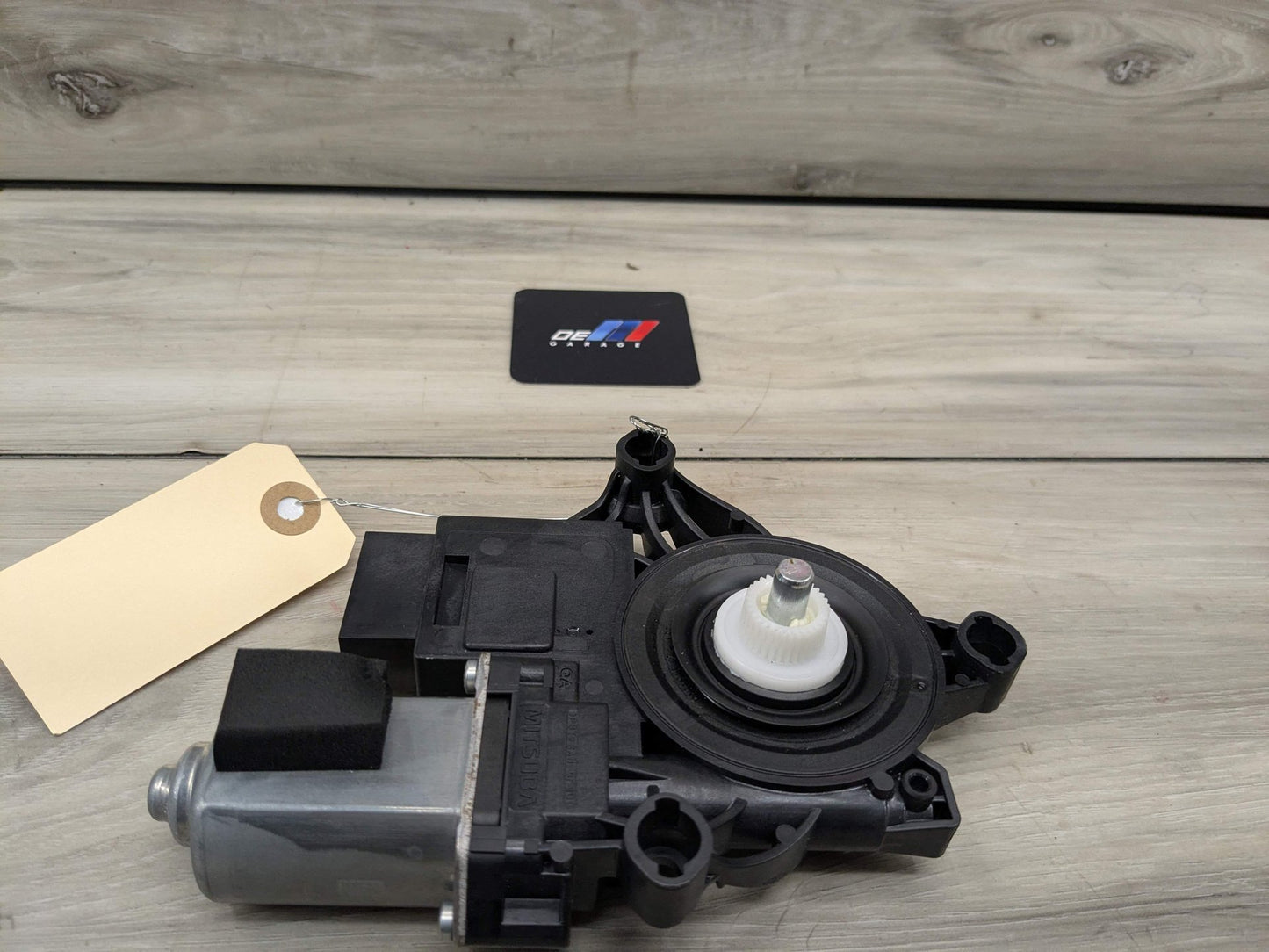 2021 BMW M340i G20 Front Left Driver Door Window Glass Regulator Motor 8498859 OEM BMW G20 G80 330 M340 M3 FRONT Left Driver Side Door Window Regulator Motor