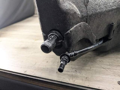 09-13 OEM BMW E70 X5 Diesel Sedan SCR Selective Catalytic Reduction DEF Tank