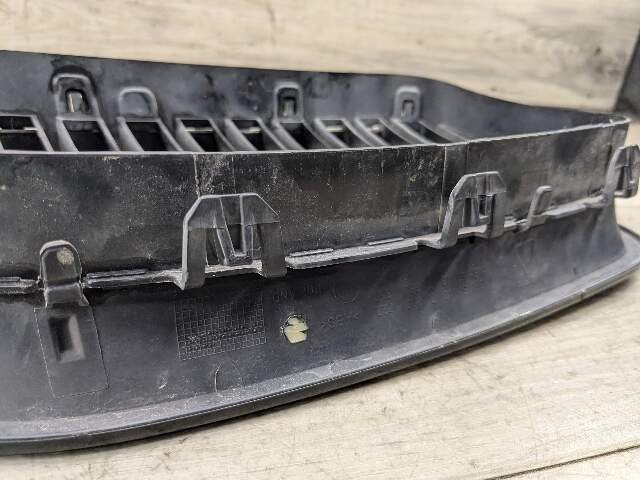 11-13 OEM BMW F10 528 535 550 Front Bumper Grille Insert