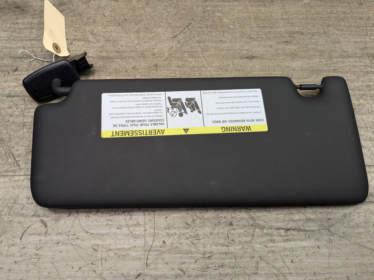 2021 BMW 330i G20 Front Right Passenger Sun Visor 19-23 OEM BMW G20 330 M340 Interior Sun Visor Right Passenger Side Black