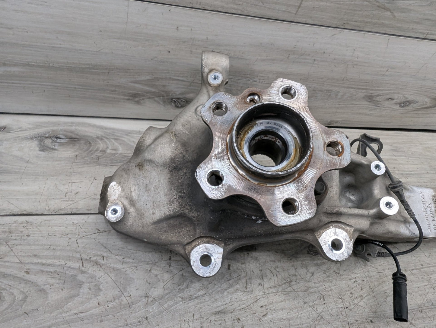 OEM BMW F95 G05 G06 G07 G09 X5 X7 Front Left Driver Hub Spindle Knuckle Bearing