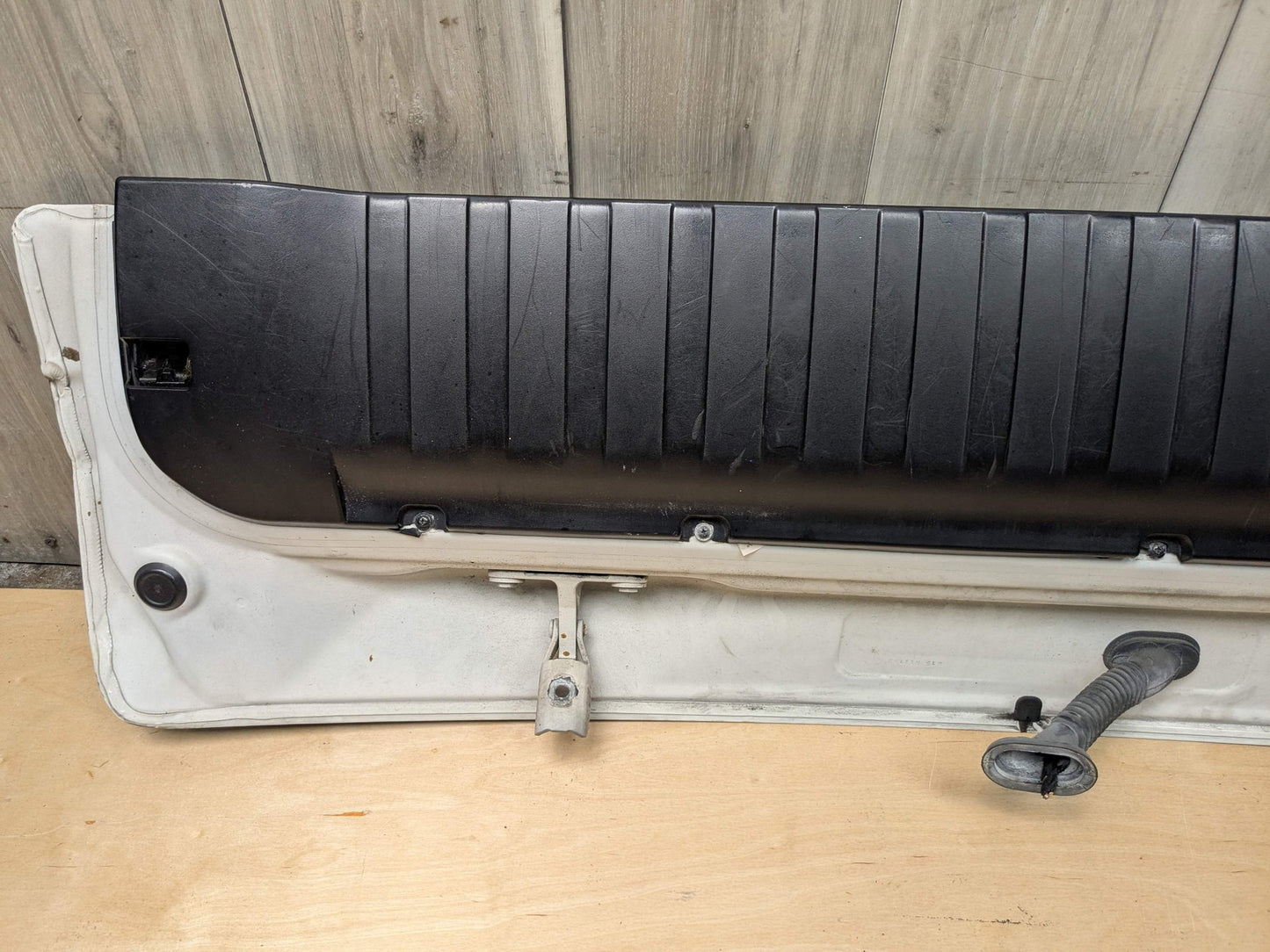 07-13 OEM BMW E70 X5 X5M Rear Lower Trunk Tailgate Door Panel Deck Lid