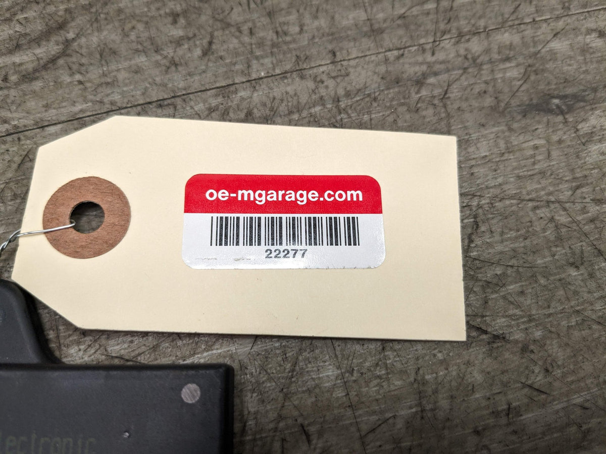 OEM BMW F10 F22 F30 F32 F33 M3 M4 Comfort Access Keyless Entry Antenna Module