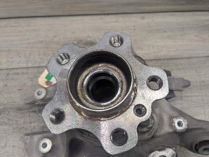 19-25 OEM BMW G20 330 M340 REAR Left Driver Knuckle Wheel Hub Spindle Bearing