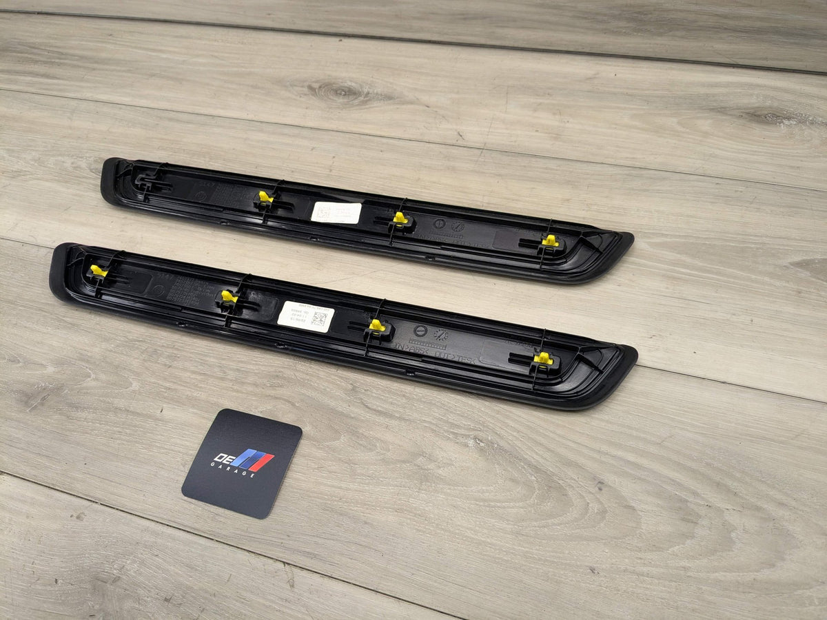 NOTE* 19-24 OEM BMW G20 330 Front Left Right Door Sills Cover Scuff Plates PAIR
