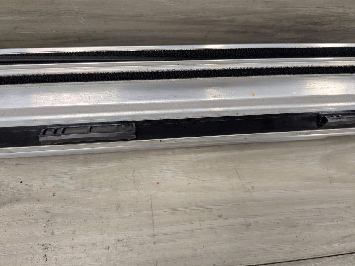15-19 OEM BMW F16 F86 X6 REAR Right Passenger Door Window Roller Sunshade Blind