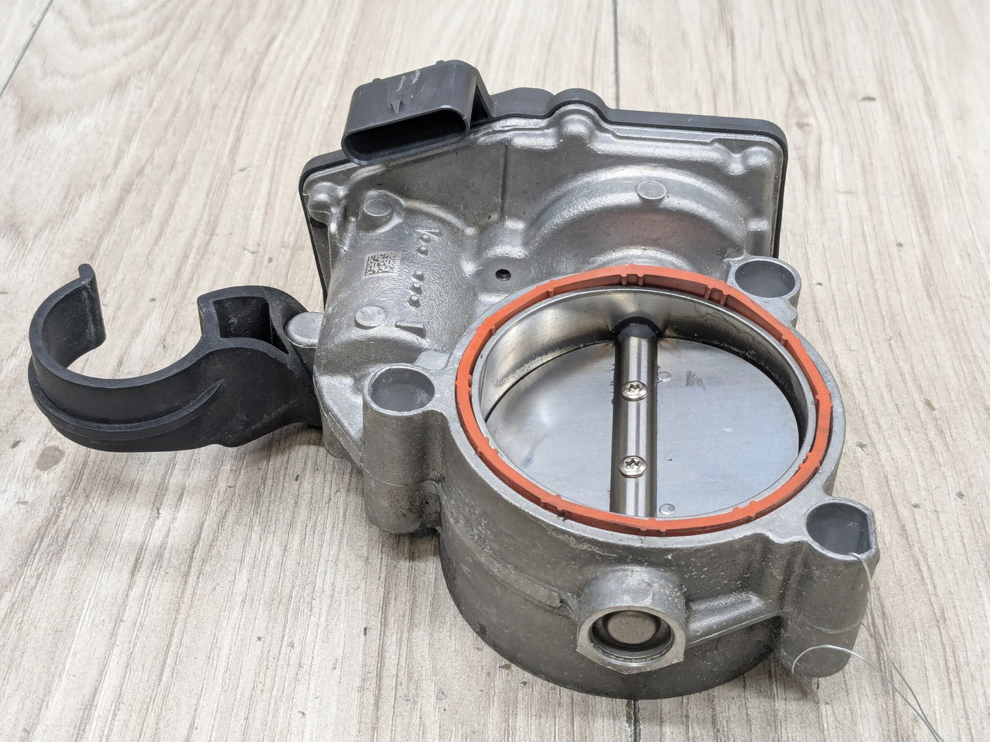 OEM BMW G01 G05 G12 G20 G30 M340 M40 Engine B58 Throttle Body Actuator 8667415