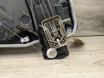 2021 BMW 330i G20 Front Right Passenger Door Window Glass Regulator Motor 7497104 OEM BMW G20 G80 330 M340 M3 FRONT Right Passenger Door Window Regulator Motor
