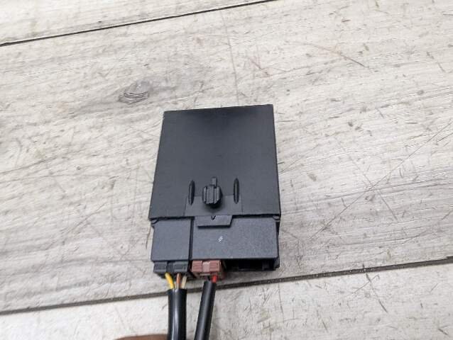 OEM BMW F32 F82 M4 Front Right Passenger Side Seat Belt Handover Extender Arm